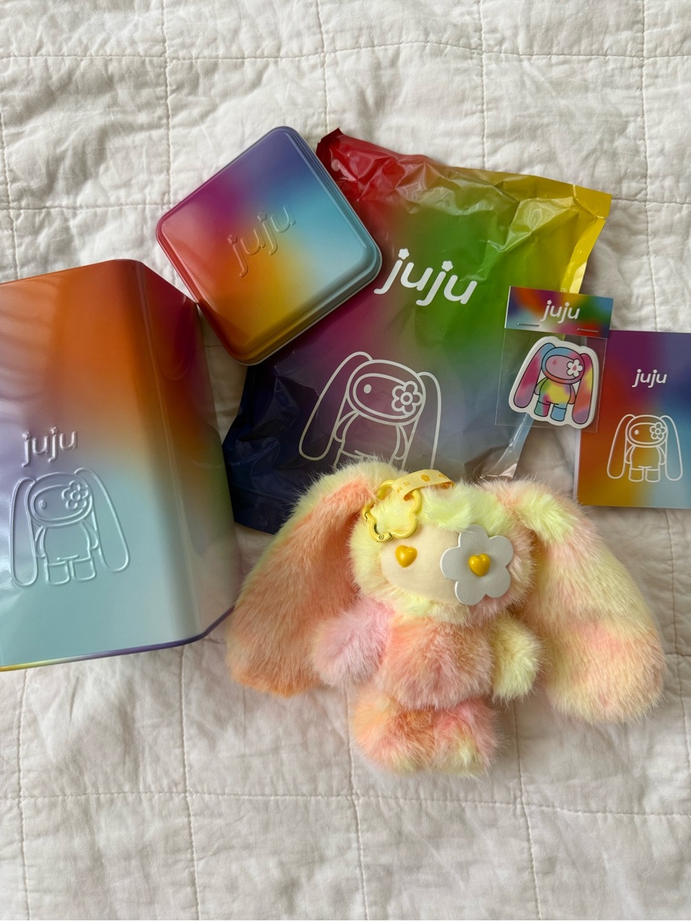 CJ Hendry Rainbow Juju - Cleo - New comes with everything in the picture